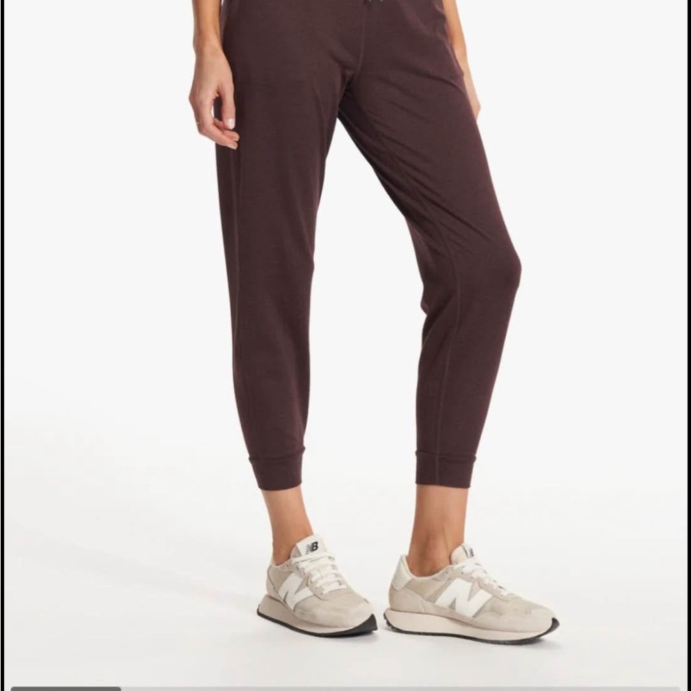 Vuori Performance Jogger
